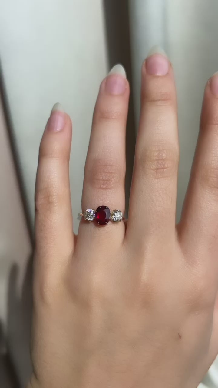  videos and images of vintage -Marquise/Oval cut diamond 