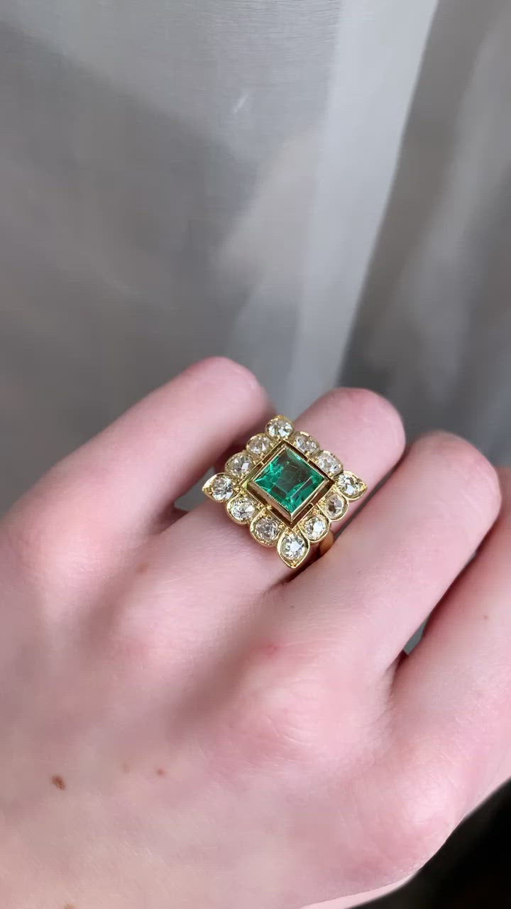 j-k-l color, vs clarity in yellow gold setting
