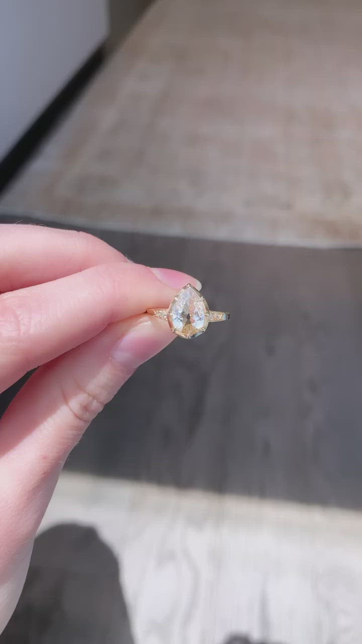  videos and images of vintage -diamond 