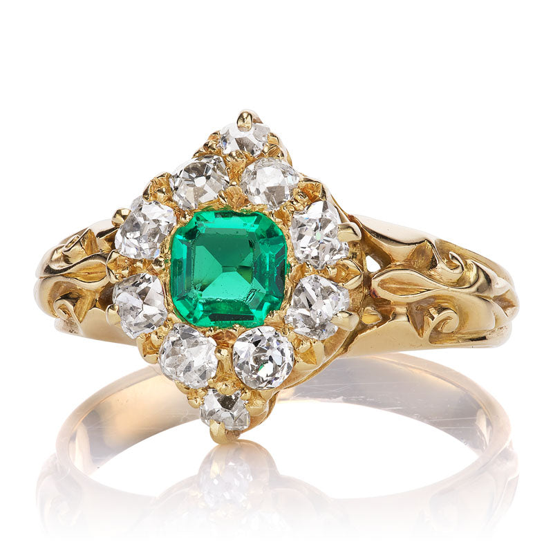 Colombian Emerald diamond with gemstone