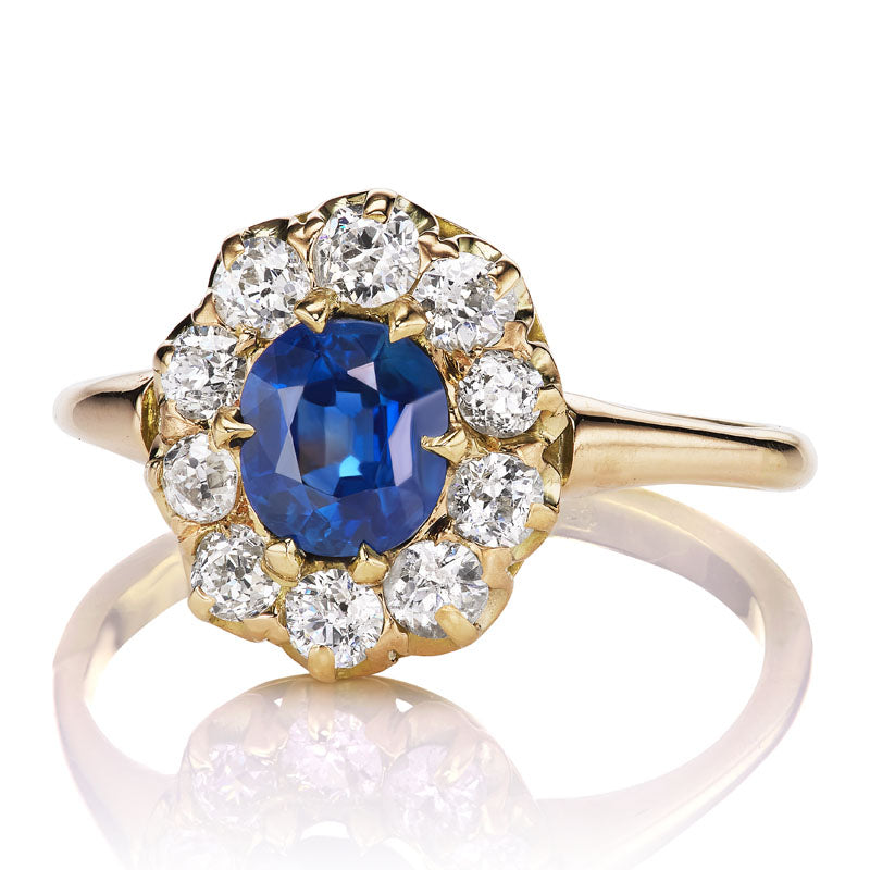 Sapphire Cluster Ring diamond with gemstone