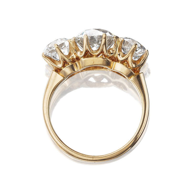 2-3 Carats vintage engagement ring