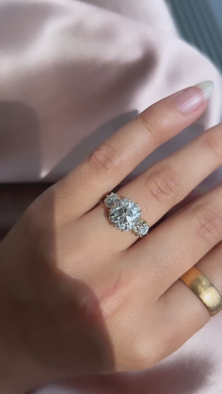 Old Mine cut diamond 