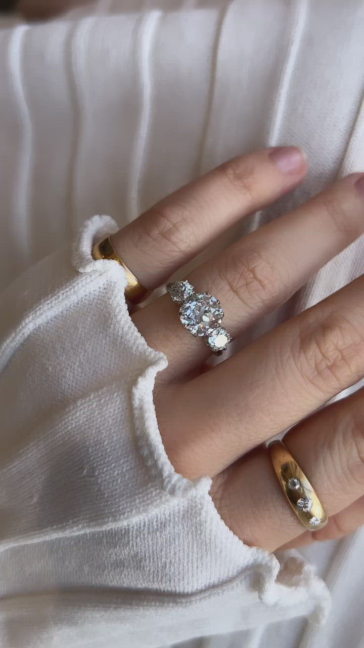 Old Mine cut diamond 