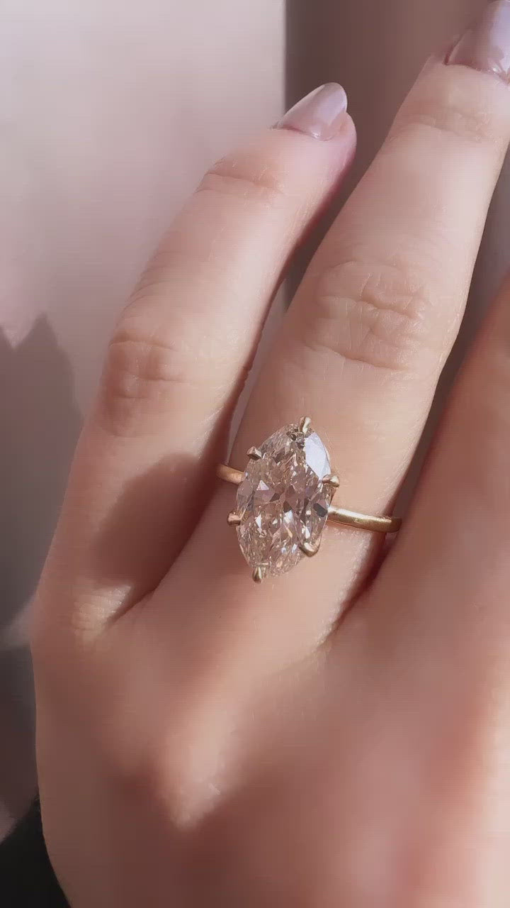 Marquise/Oval cut 