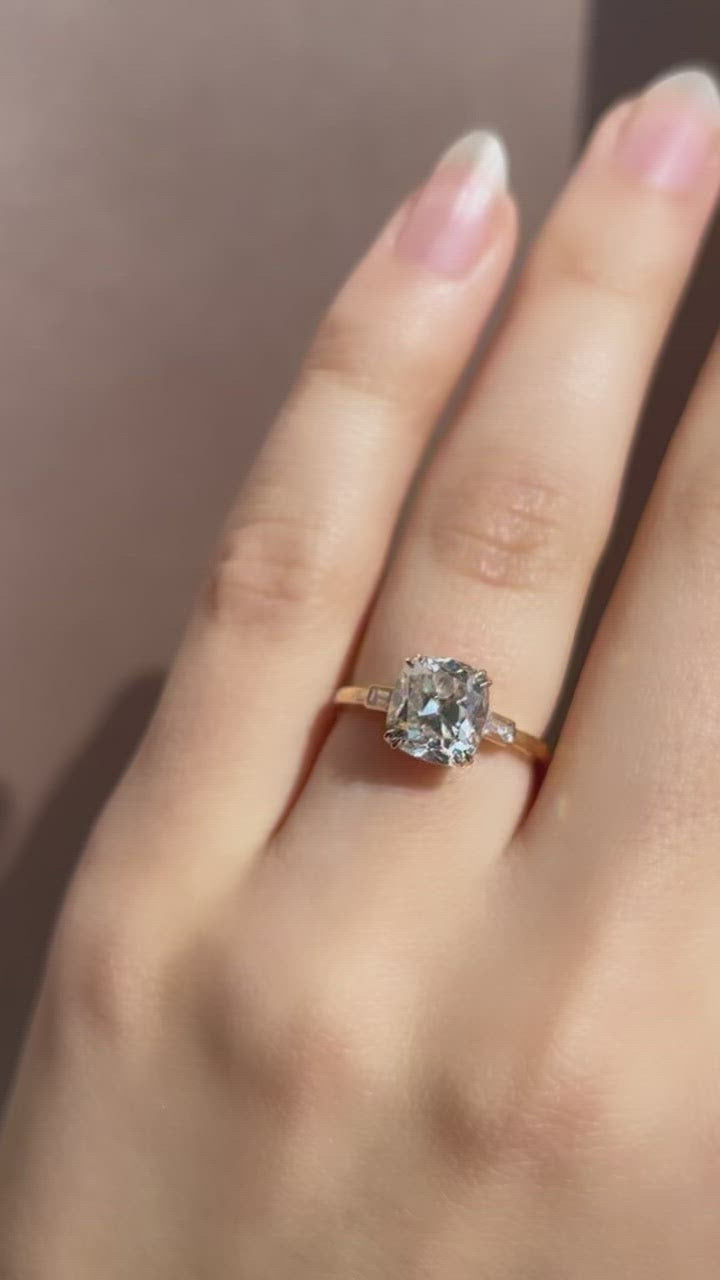 j-k-l color, vs clarity diamond in yellow gold setting