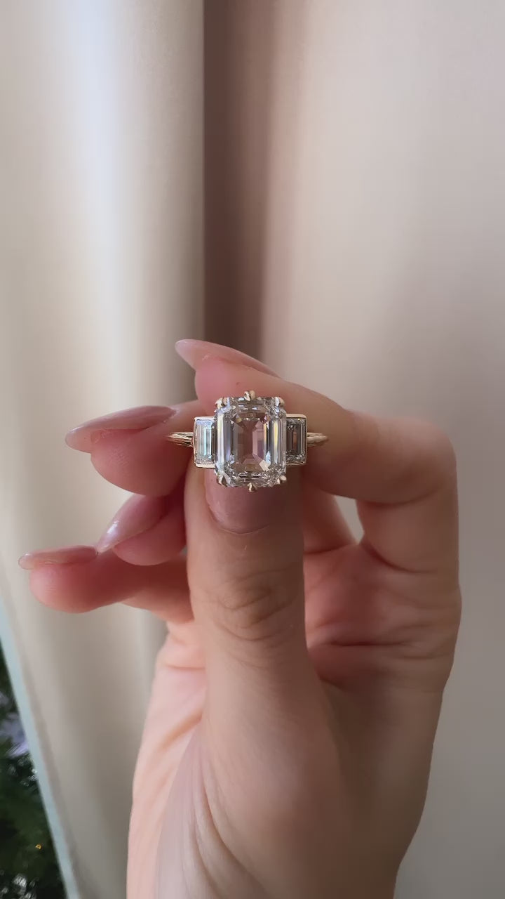 Step  cut diamond 