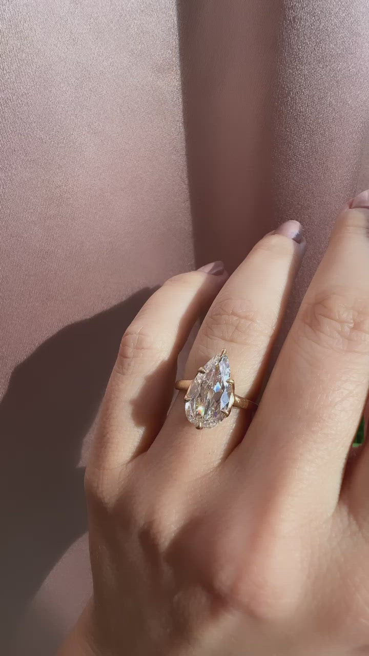  videos and images of vintage -Pear cut 