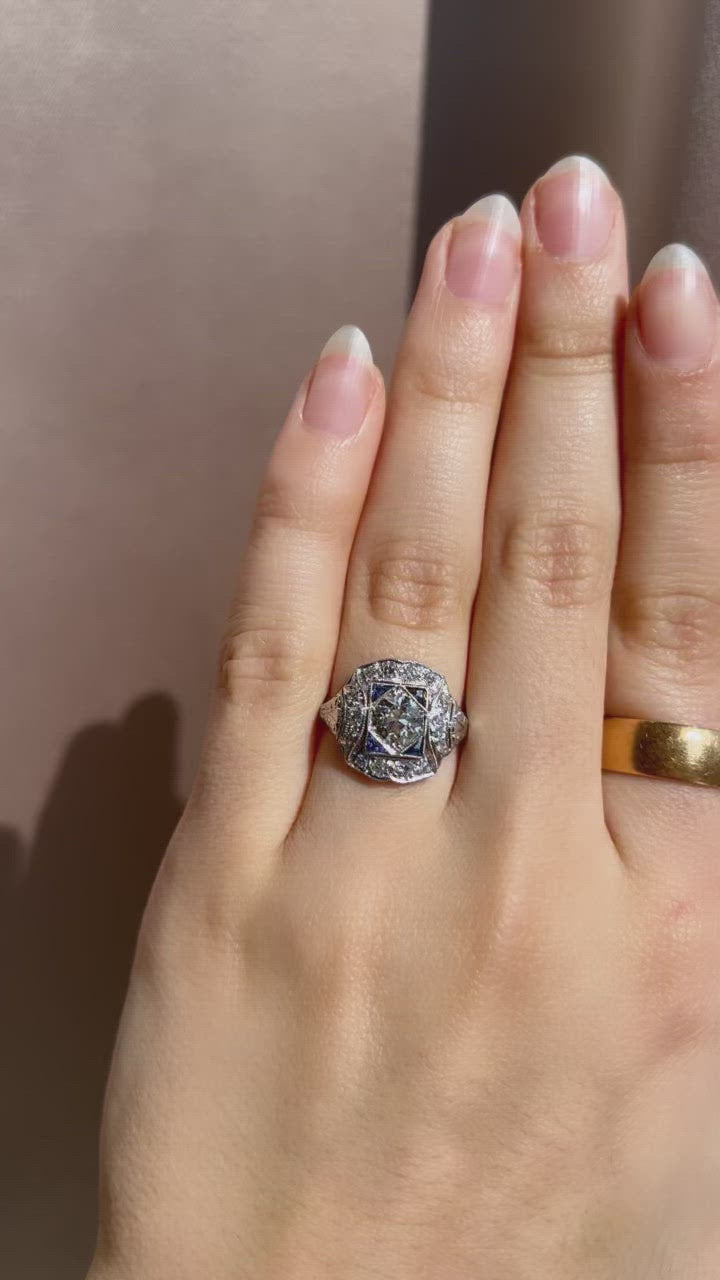 j-k-l color, vs clarity in platinum setting