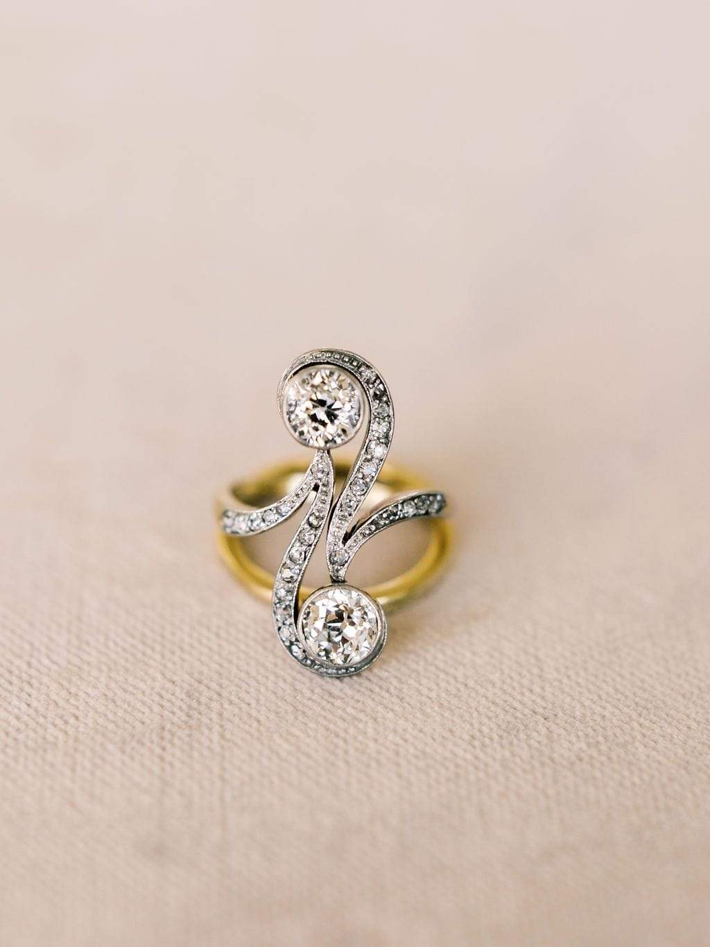 j-k-l color, si-i clarity in platinum setting