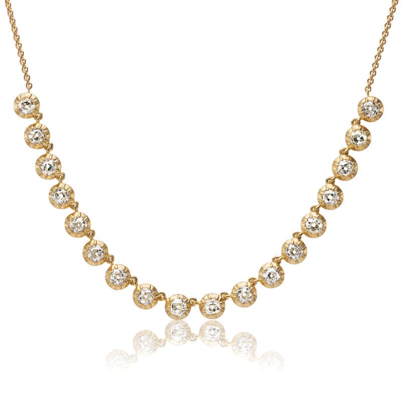 Collet-set necklace