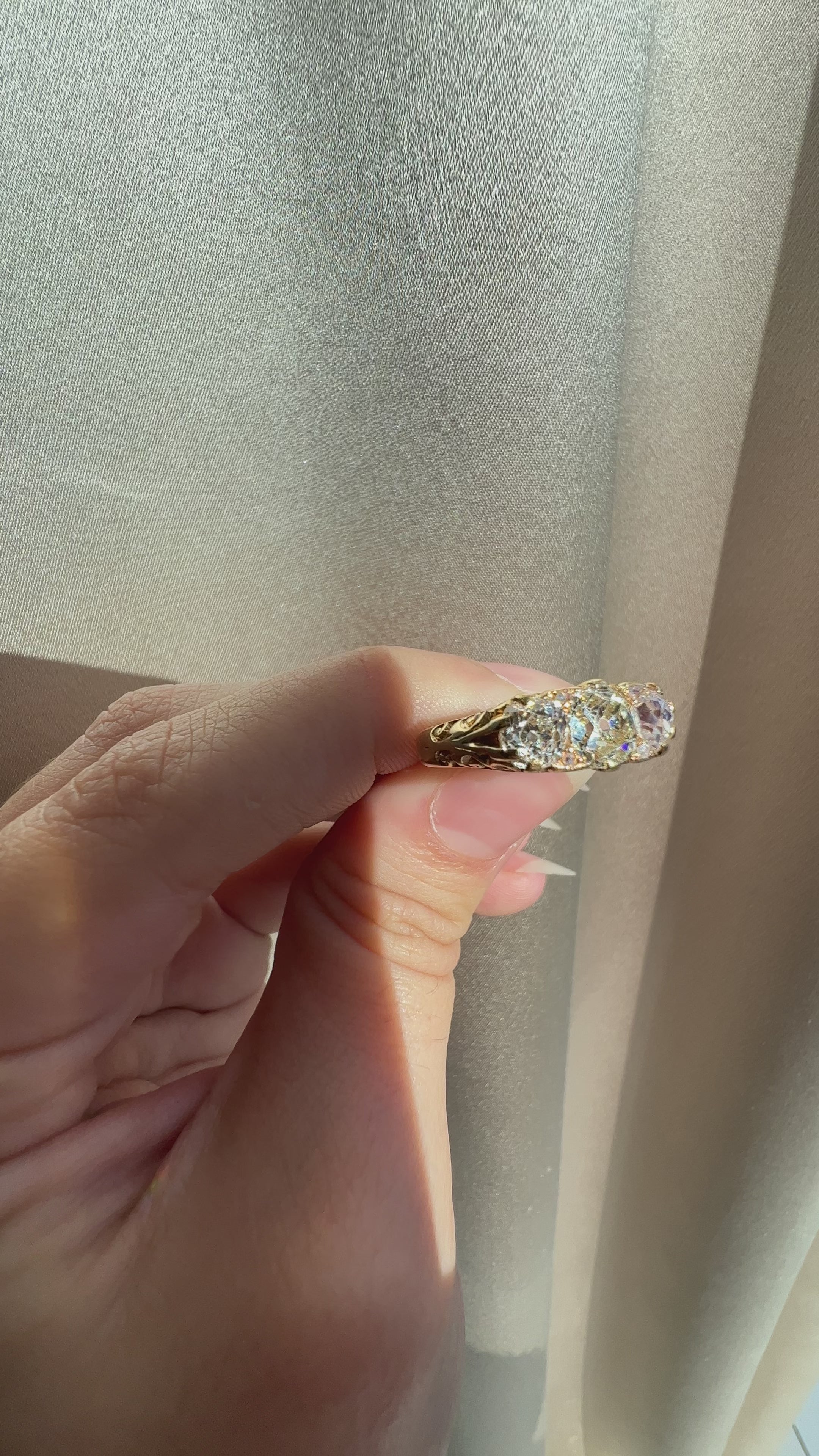 m-z color, diamond in yellow gold setting