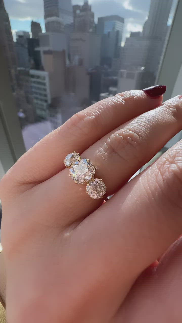 j-k-l color, si-i clarity diamond in yellow gold setting