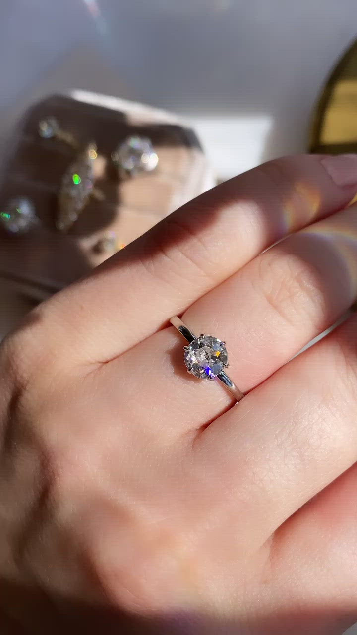 1-2 Carats vintage engagement ring