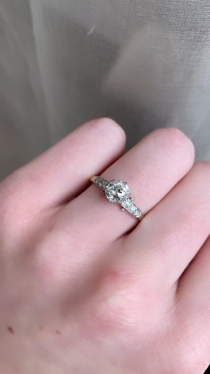 j-k-l color, si-i clarity diamond uncategorized in two-tone setting