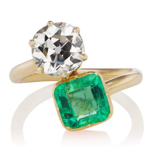 Diamond & Emerald Toi et Moi Engagement Ring
