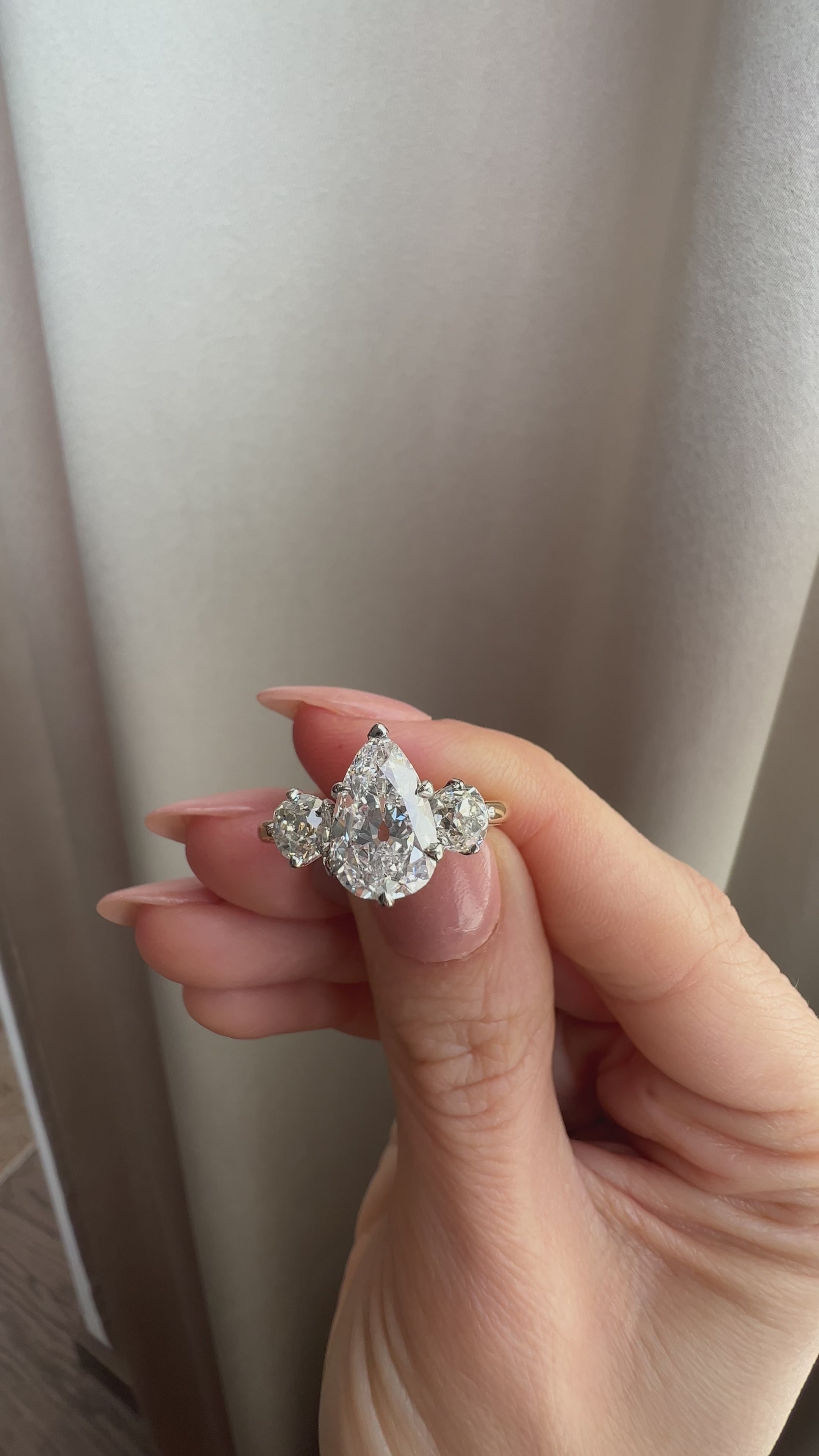 Pear cut diamond 