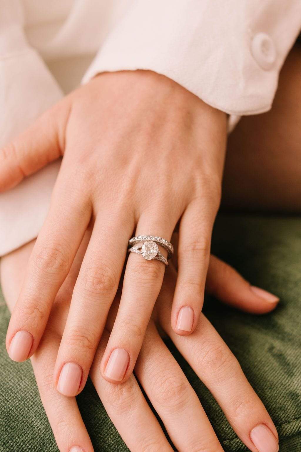 2-3 Carats vintage engagement ring